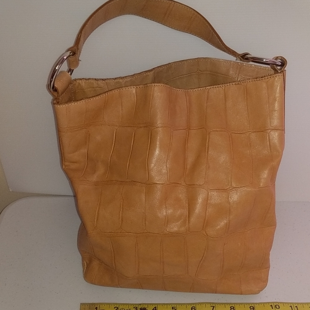 Leather Croc-Embossed Tote Bag in Tan